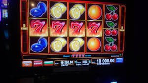 Aplikasi mobile mega 4d dengan kontrol streaming roulette VIP